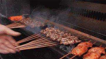 活动|情满中秋，武宣味滋坊总店新一波福利来了！啤酒、烧烤、油茶送送送，约起！喜迎国庆