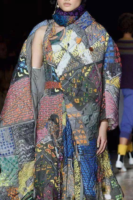 服装设计师制作衣服用的针 58bee20c0bc148eabe0d9c2451d32815.jpeg