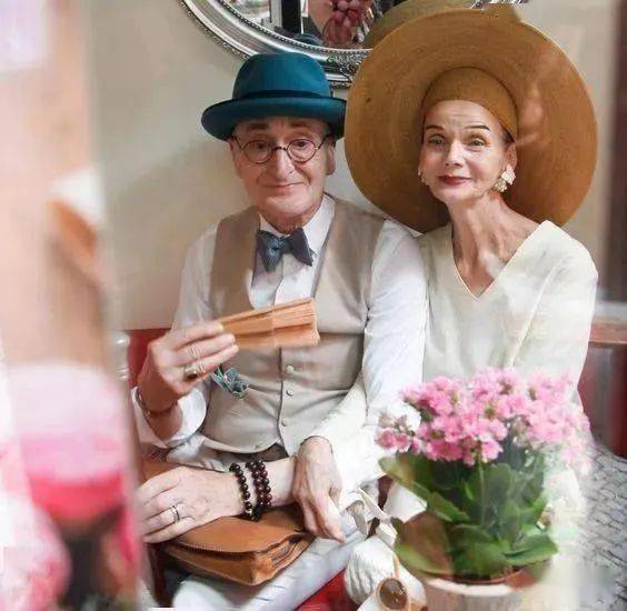 女人|【精进 】服装的品质，决定了女性的品味！