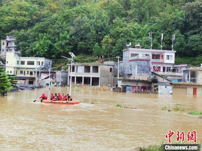 经济损失|贵州多地遭受暴雨灾害 直接经济损失2.88亿元