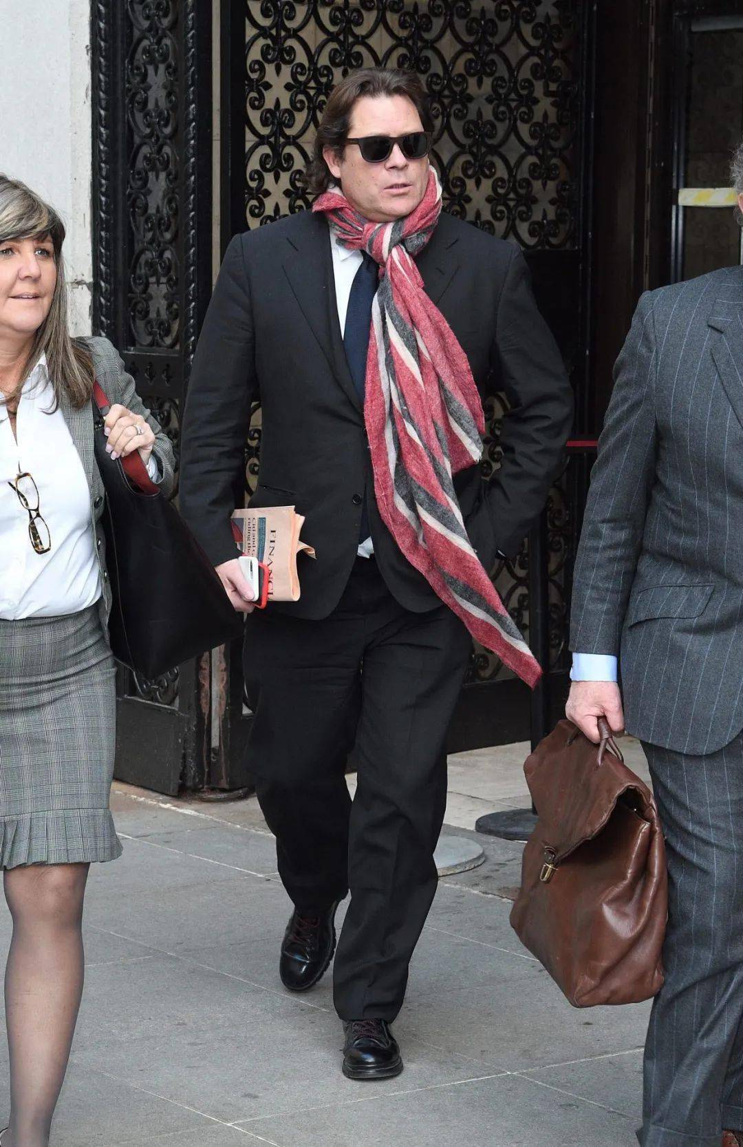 方式|格温妮丝·帕特洛婚内出轨的旧情，牵出乌玛·瑟曼未婚生女的心酸往事