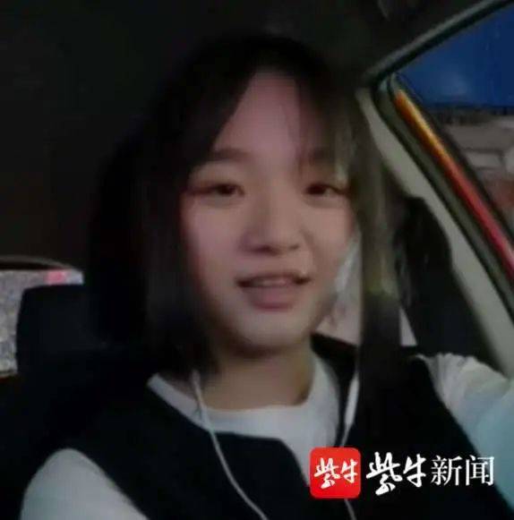 任玉洁|这个新生有个性：高一考到AOW潜水员资格证，14岁时走遍大半个中国