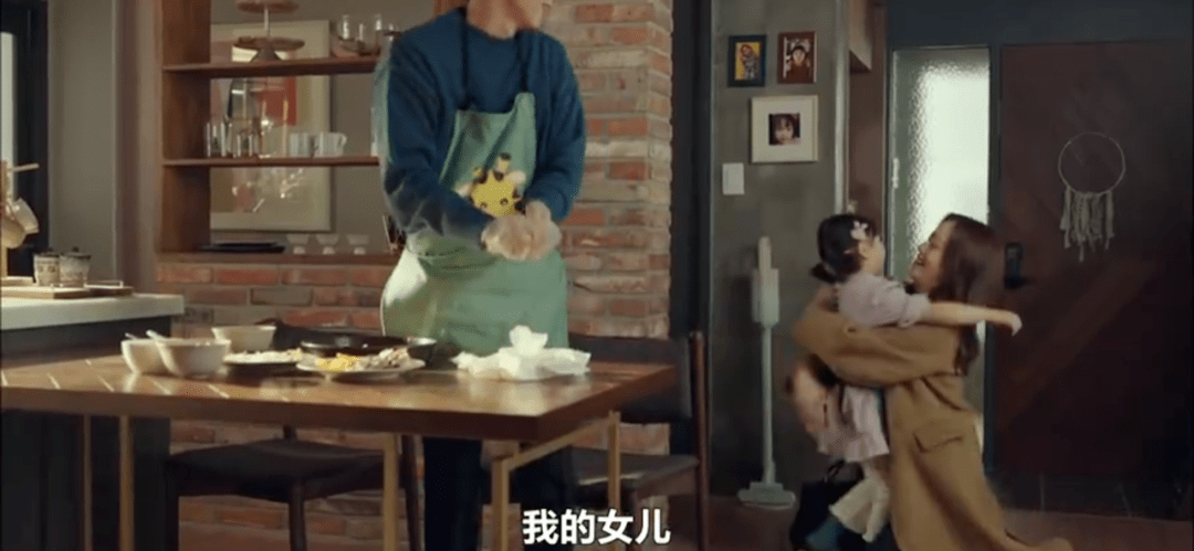 风太暖|年度高分韩剧《恶之花》,李准基家的工业风太暖!