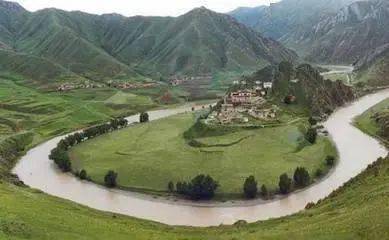 风水师选墓地_选坟的风水_如何选坟地的风水