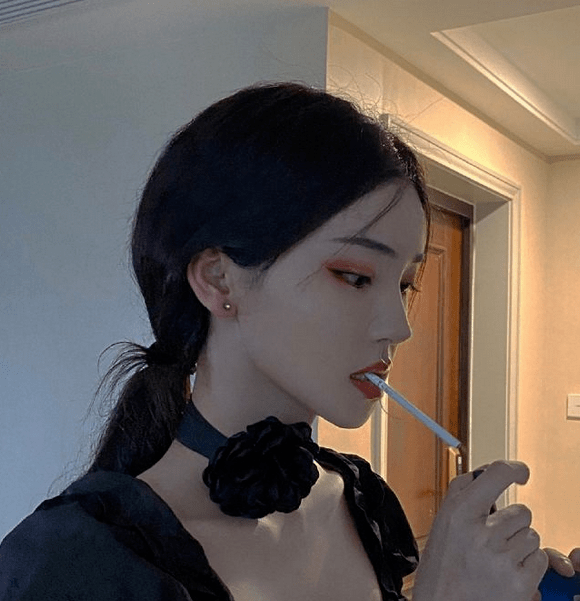 李由|碧螺春级绿茶网红雷神之锤上升期男爱豆，反转反转再反转!