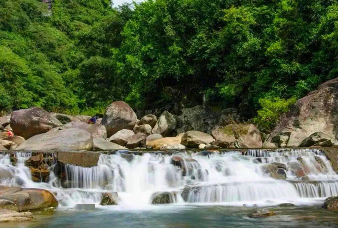 地址:乐东黎族自治县尖峰镇782县道