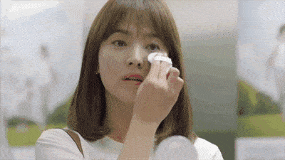 白又嫩|人送外号“5000 年美女”，她的素颜真相了