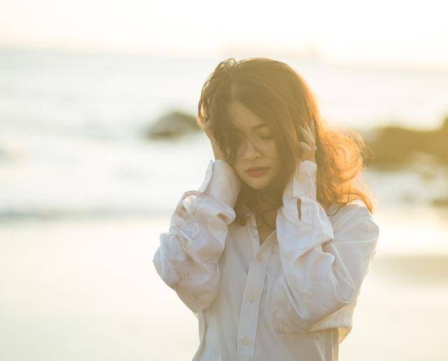 博鱼·体育娱乐平台-
女人中年仳离 为什么多数会选择不再二婚