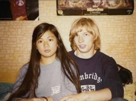 俏黄蓉|“最俏黄蓉”翁美玲为何会自杀？