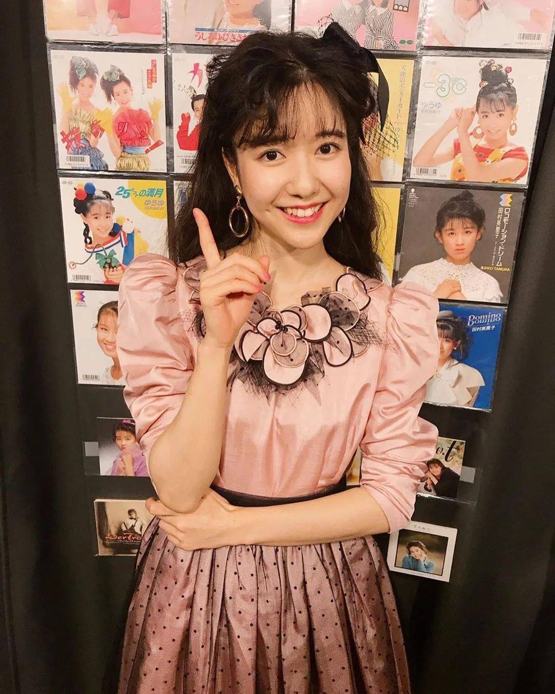 脸型|秋季必烫的4款「小卷发」!根据脸型选发型,显脸小显发量!!