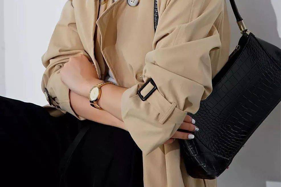 气质|这件风衣穿20年不过时!收腰显瘦,又飒又高级,气质A爆了!