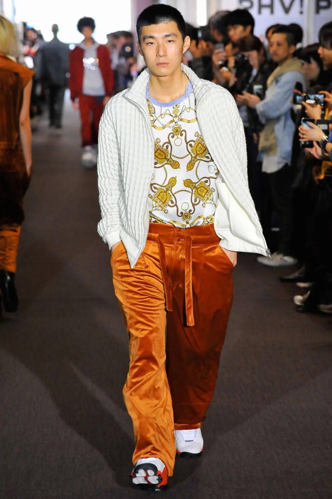 日本|承袭于三宅一生的精致街头雅痞，这个小众日本品牌有点东西