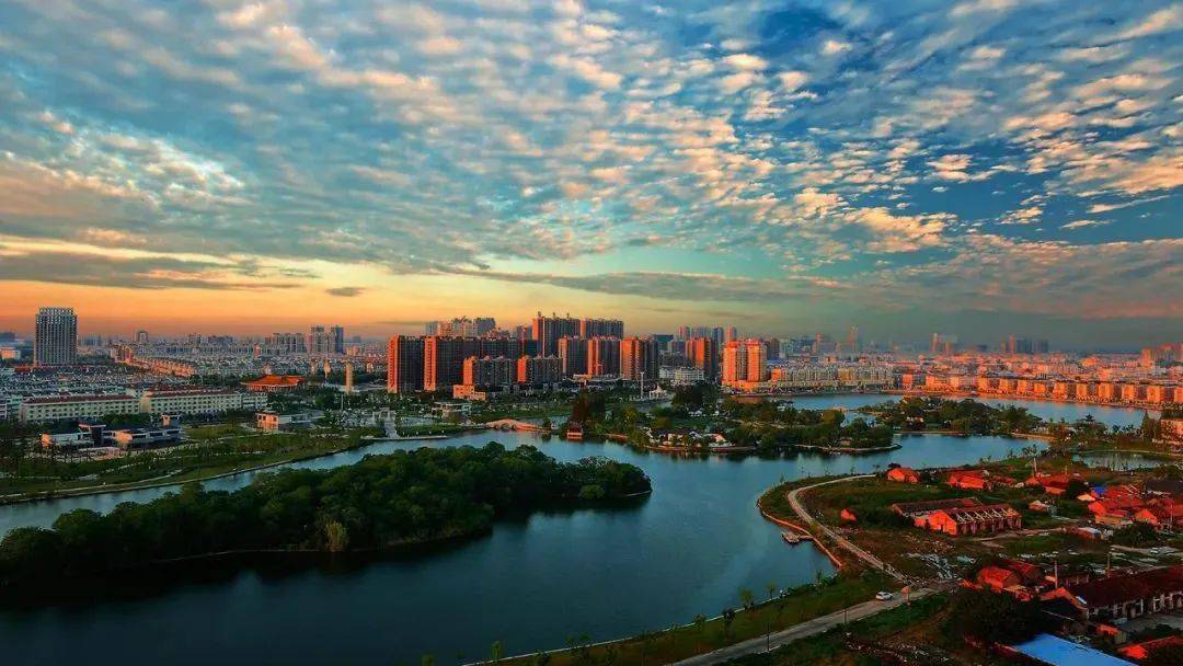 揭秘!铝板外立面建筑如何成为涟水的一道风景线