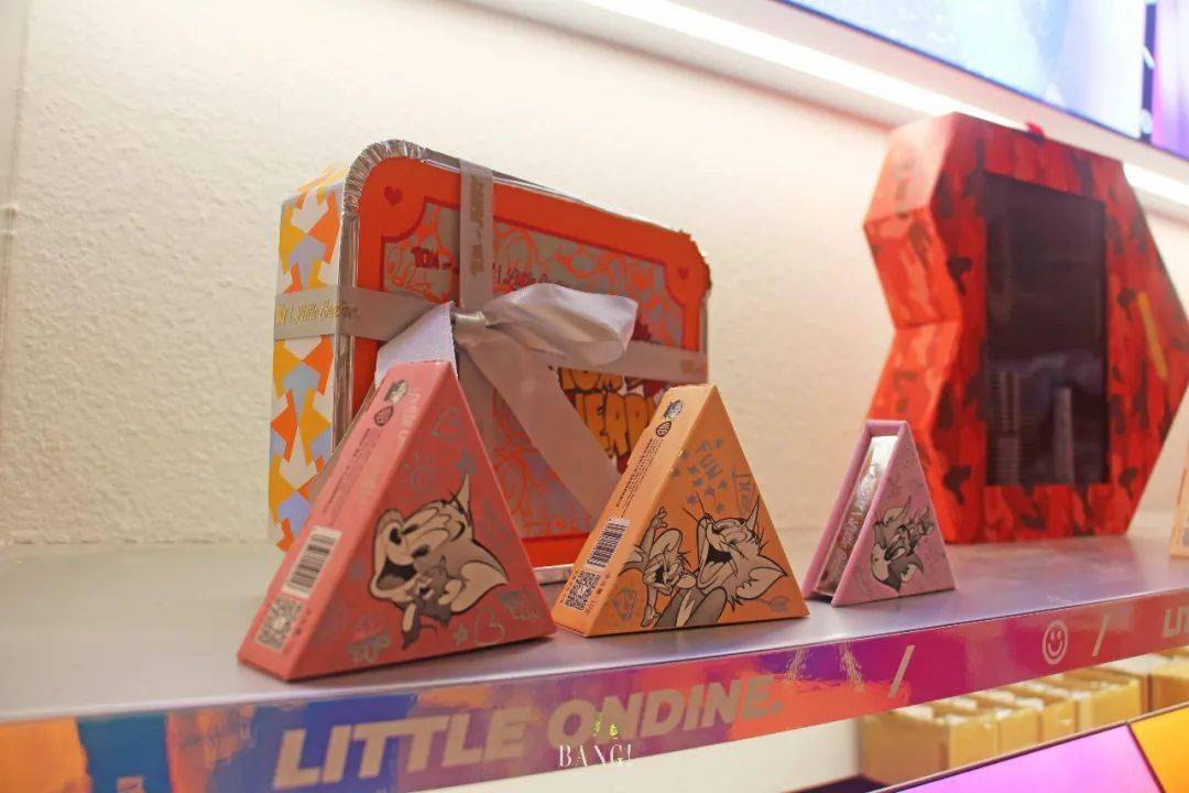 美甲|H.E.A.T喜燃强势“登陆”云门!3件7折、满399减100还送千元礼盒!