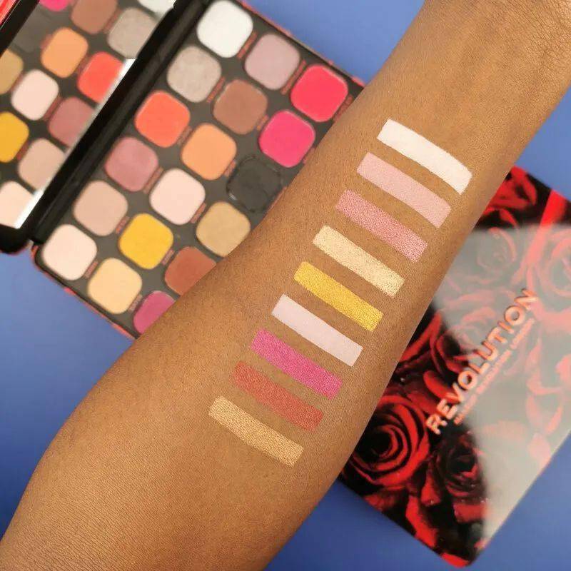 Coast|这几款新眼影盘配色真绝！还实用！我的钱包该怎么办？