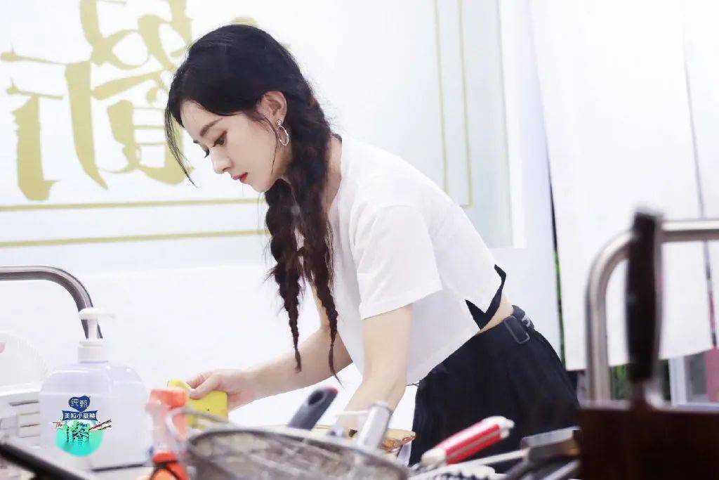 鼻子|每刻美丨有一个高挺的鼻子是什么体验?