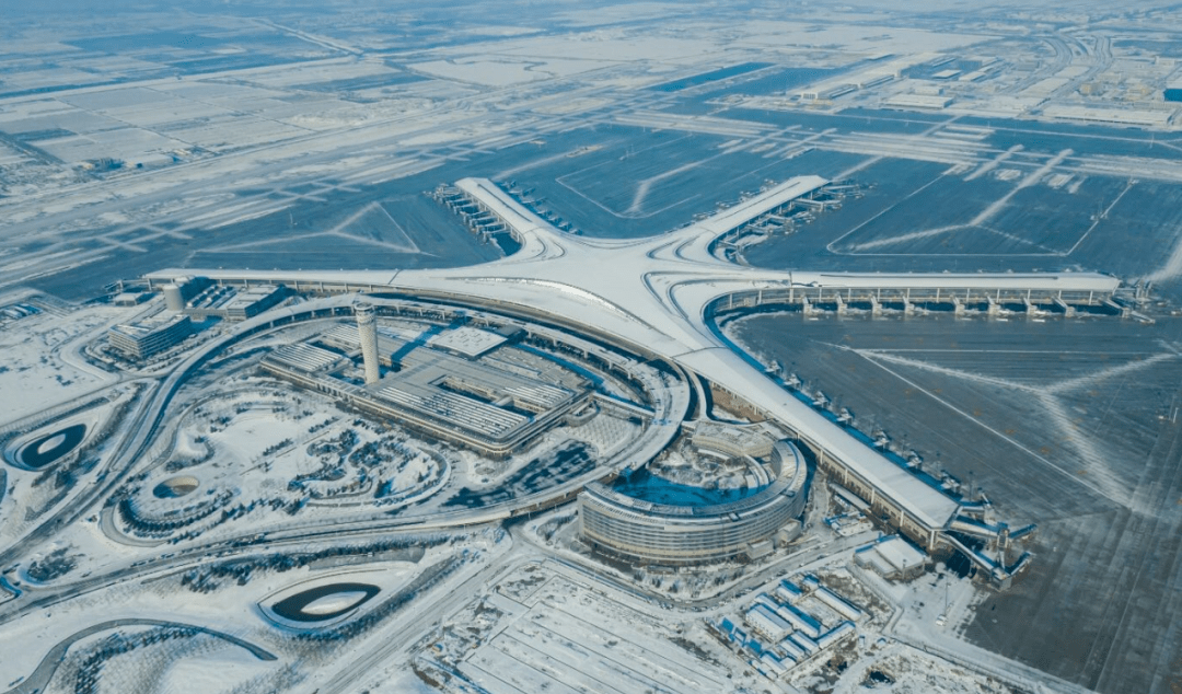 飞机场是什么样的建筑 4c6a82b637bf43e391575ab6735eb581.png