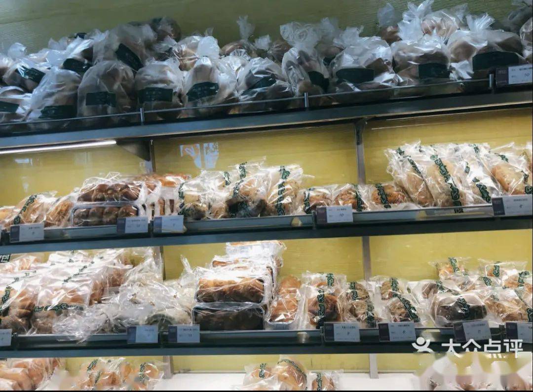 宜芝多|宜芝多两个月关店70多家...上海老牌面包店真的不行了吗？网友不服：我站红宝石！