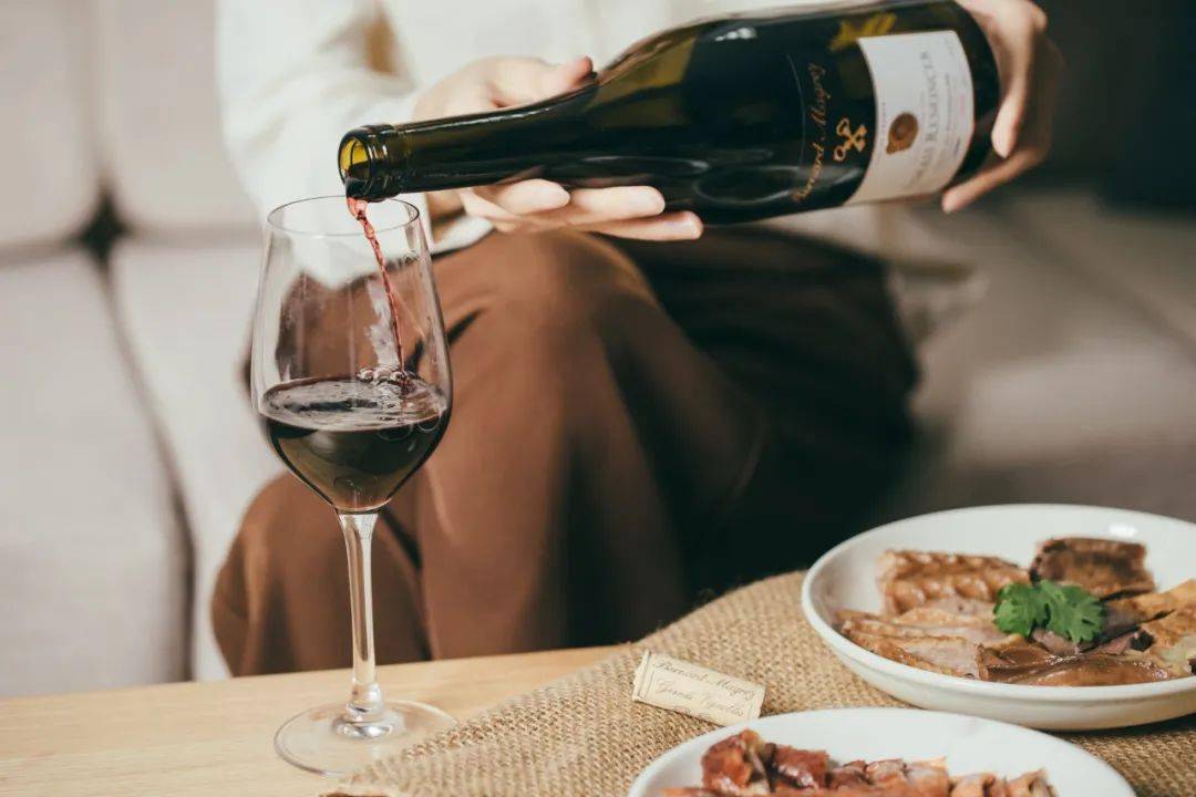 法国|记得带上这份葡萄酒酒单。去广东人家里吃饭