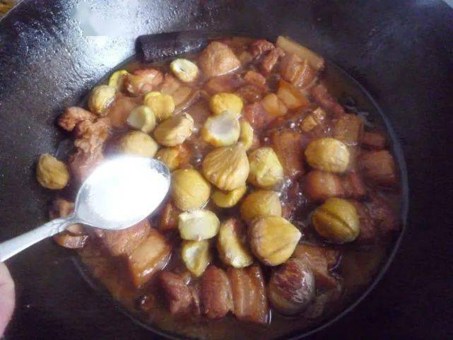 脾胃|最该吃的不是土豆，而是它，是菜又是药，常吃脾胃好秋天