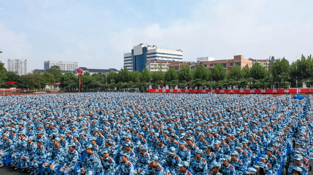 大学|做奋斗的追梦人高校书记校长第一课? | 江苏科技大学周南平:不负芳华