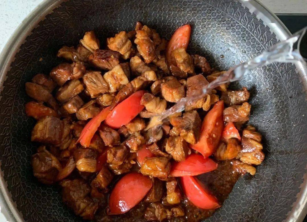 電飯鍋一鍵搞定！有菜有肉燉一鍋，湯汁拌飯全家愛，一周不用再炒菜！ 熱愛美食 第7张