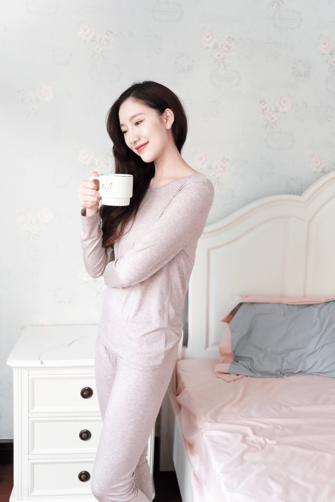 羊绒|还在抗拒秋衣秋裤？这件又薄又暖的羊绒内衣，让你纵享柔软！