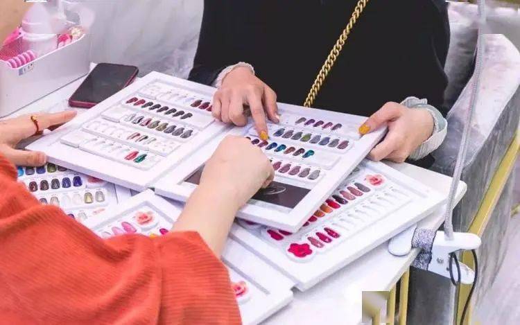 指甲|水原希双节搞大事!68元抢价值1888元新客大礼包(9个免费福利)!闭着眼都可以买!