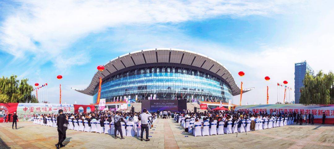 博会|第八届盛泽纺博会“拍了拍”你：10月28-30日，邀您搭乘时尚列车，共享“科技、时尚、绿色”新成果！