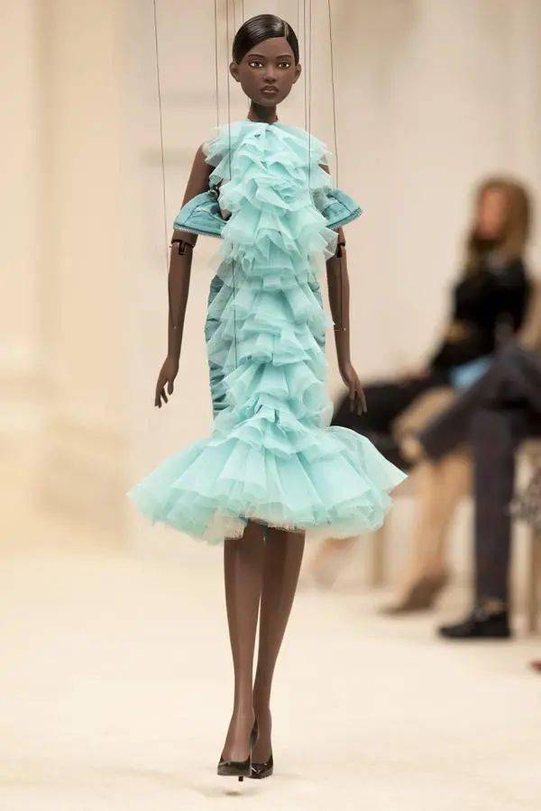 时装周|所以,以后时装周都没人了吗?