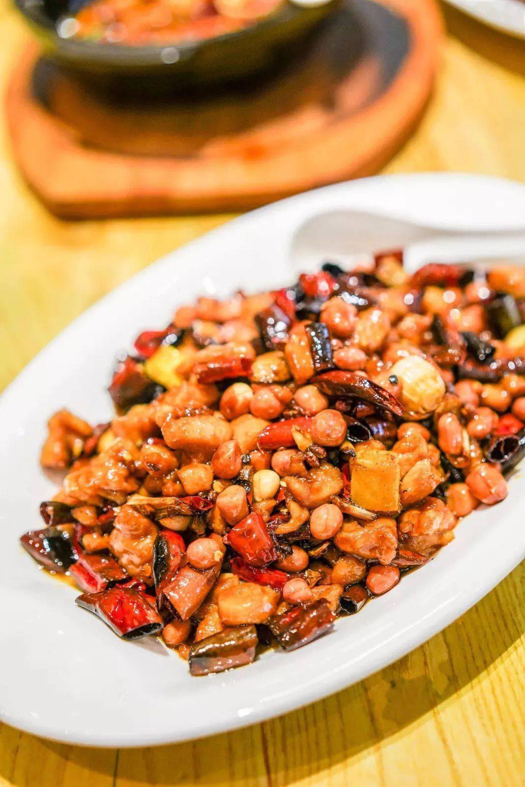 酒庄|旅途中总有好胃口带上一支红酒