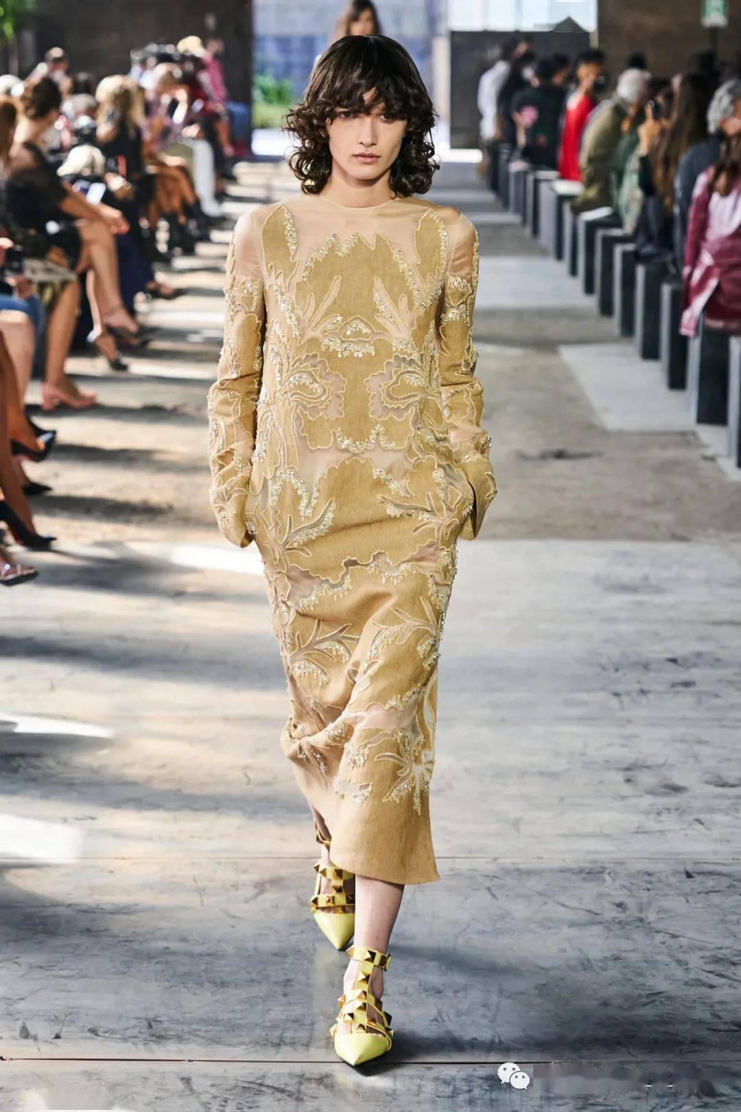 华伦天奴|VALENTINO|2021春夏与牛仔巨头Levi's合作