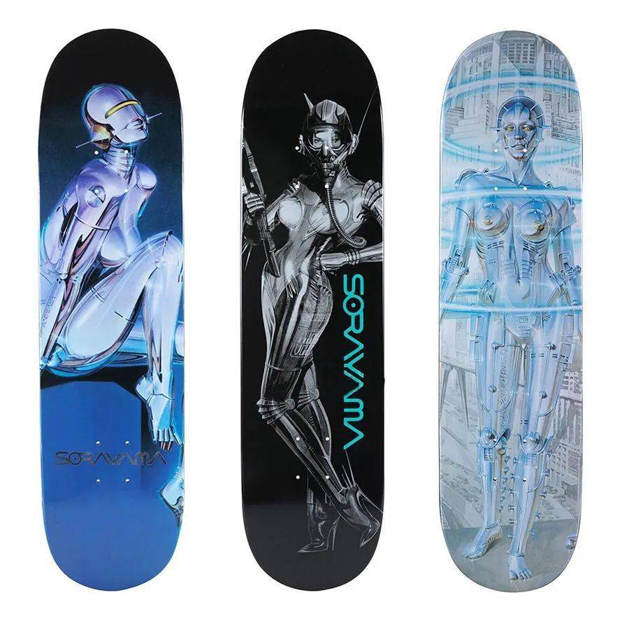 Daily|兰博基尼联名山本耀司造车，Supreme与徕卡推出望远镜｜直男Daily