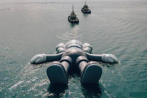 Stussy|10万的Dior X AJ不算啥，20万的Dior踏板车才是真香！