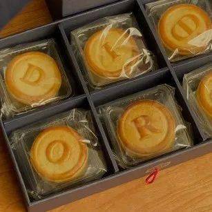 礼盒|大 牌 的 月 饼 长 啥 样 啊 ？