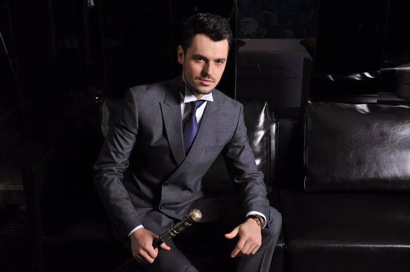 定制|围观！匠心工艺，专业定制！莱克伊登教你双节聚会一秒变男神！