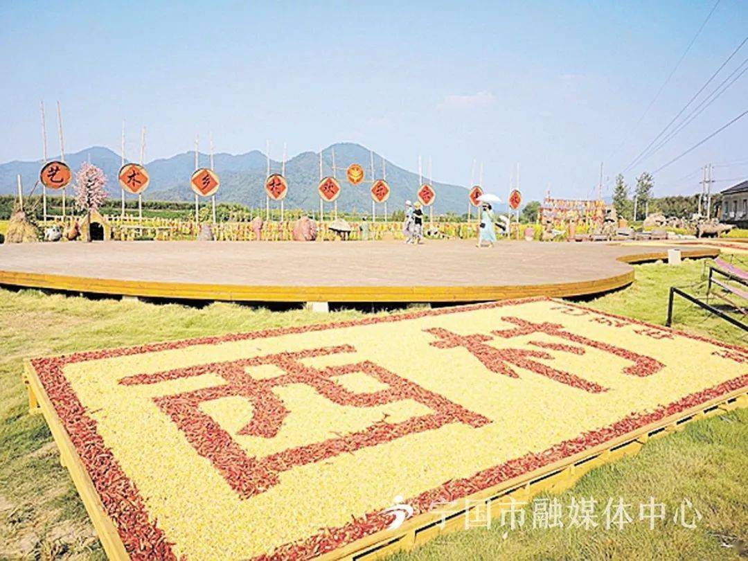 GDP添绿_爱绿护绿手抄报