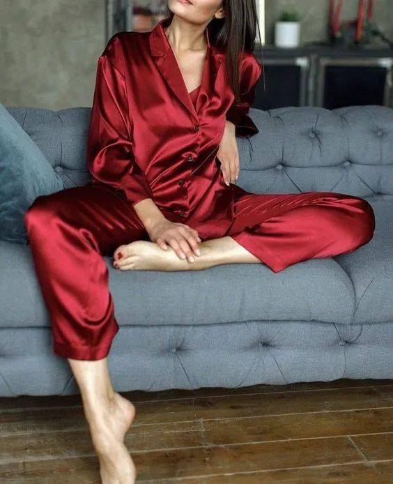 睡衣|女人为什么要穿真丝？