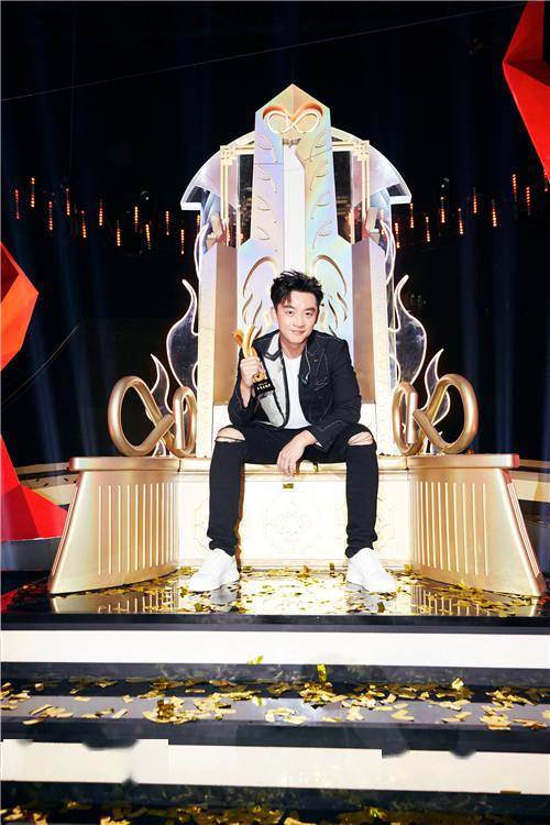 治愈|“恺式情歌”温暖而治愈 郑恺实力摘得跨界歌王桂冠
