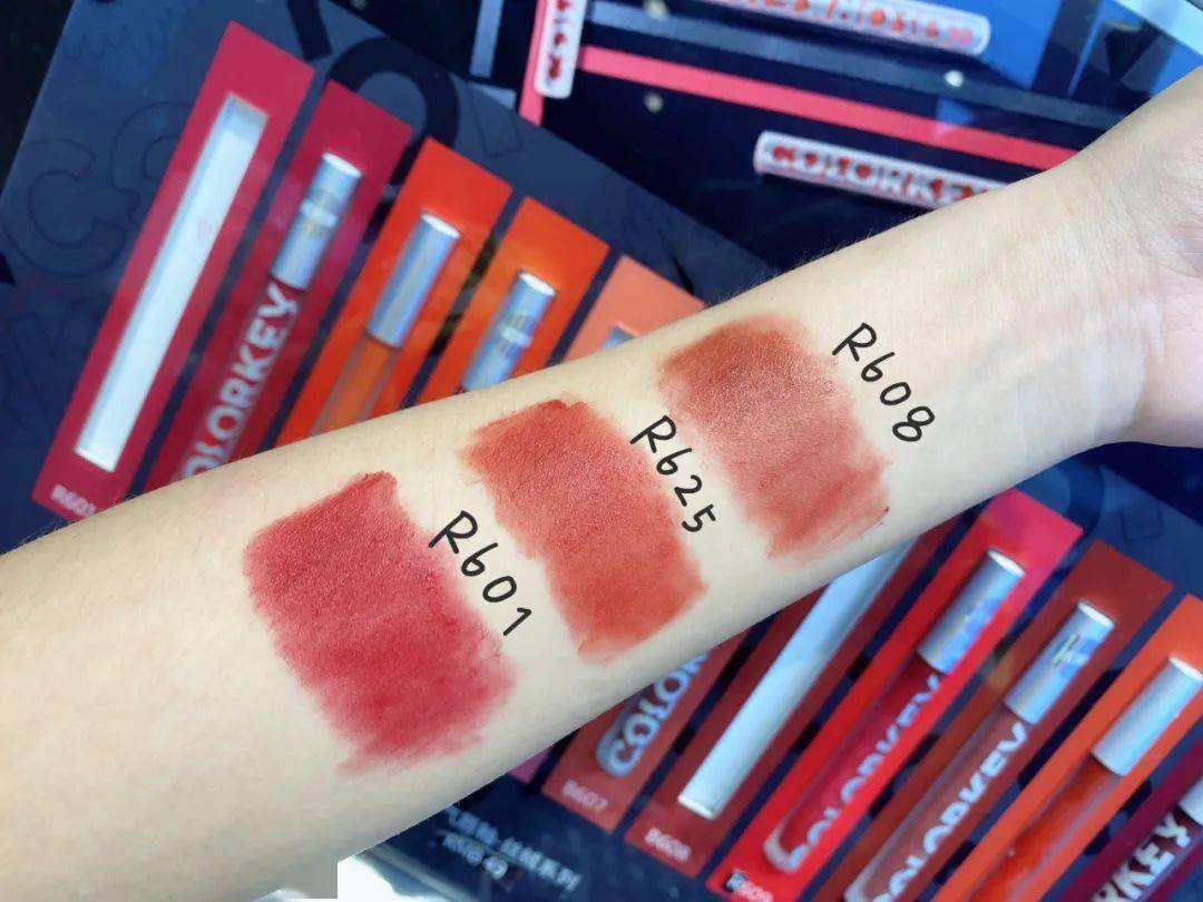 彩妆|我劝你千万不要进这家店，因为进去就忍不住花钱...