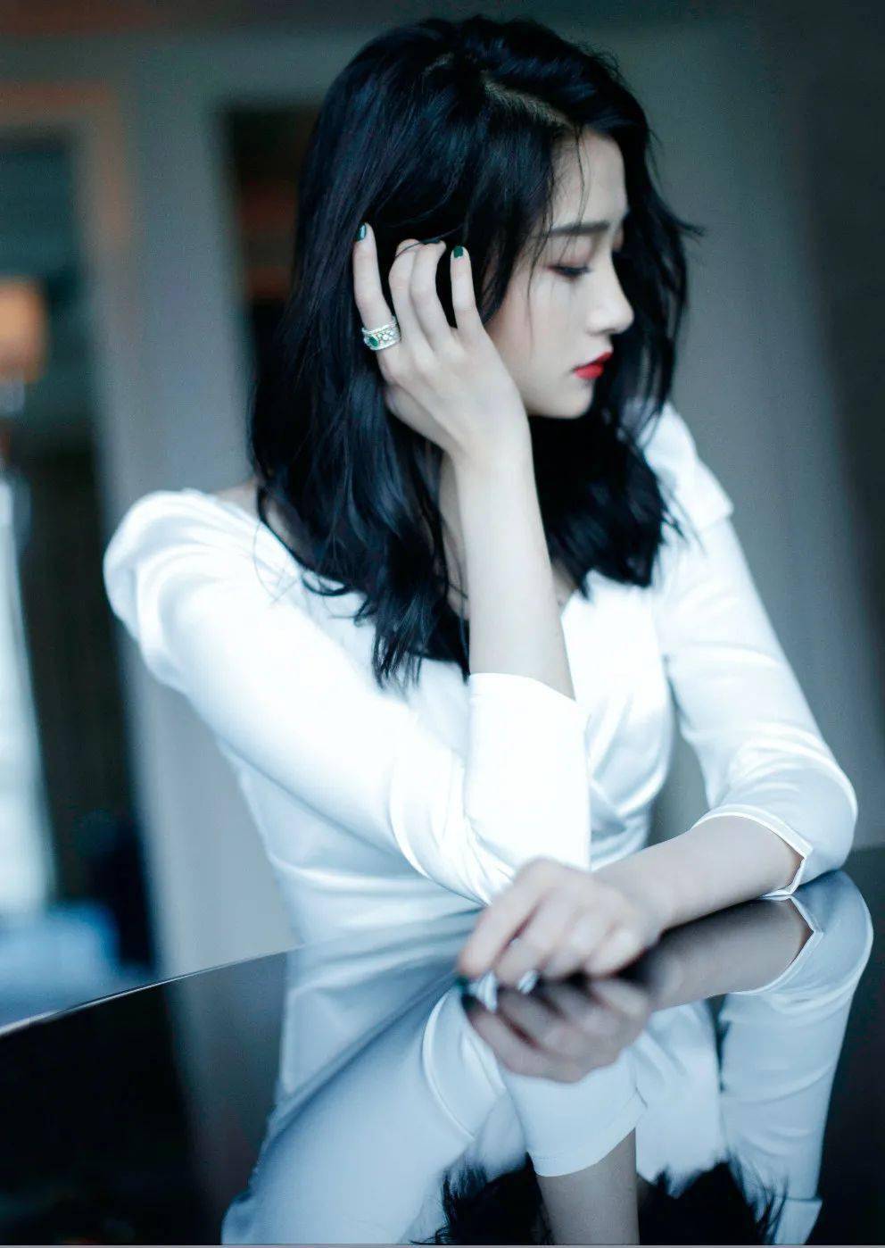 造型|入秋必选的第一款锁骨发造型