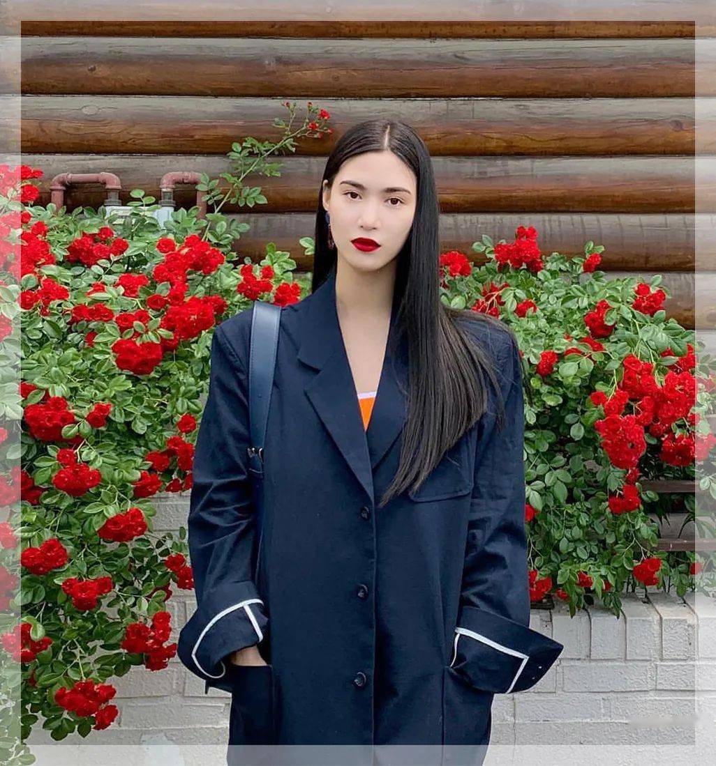 钟楚曦|南韩钟楚曦的「大佬风」穿衣模板，显高显瘦太绝了！