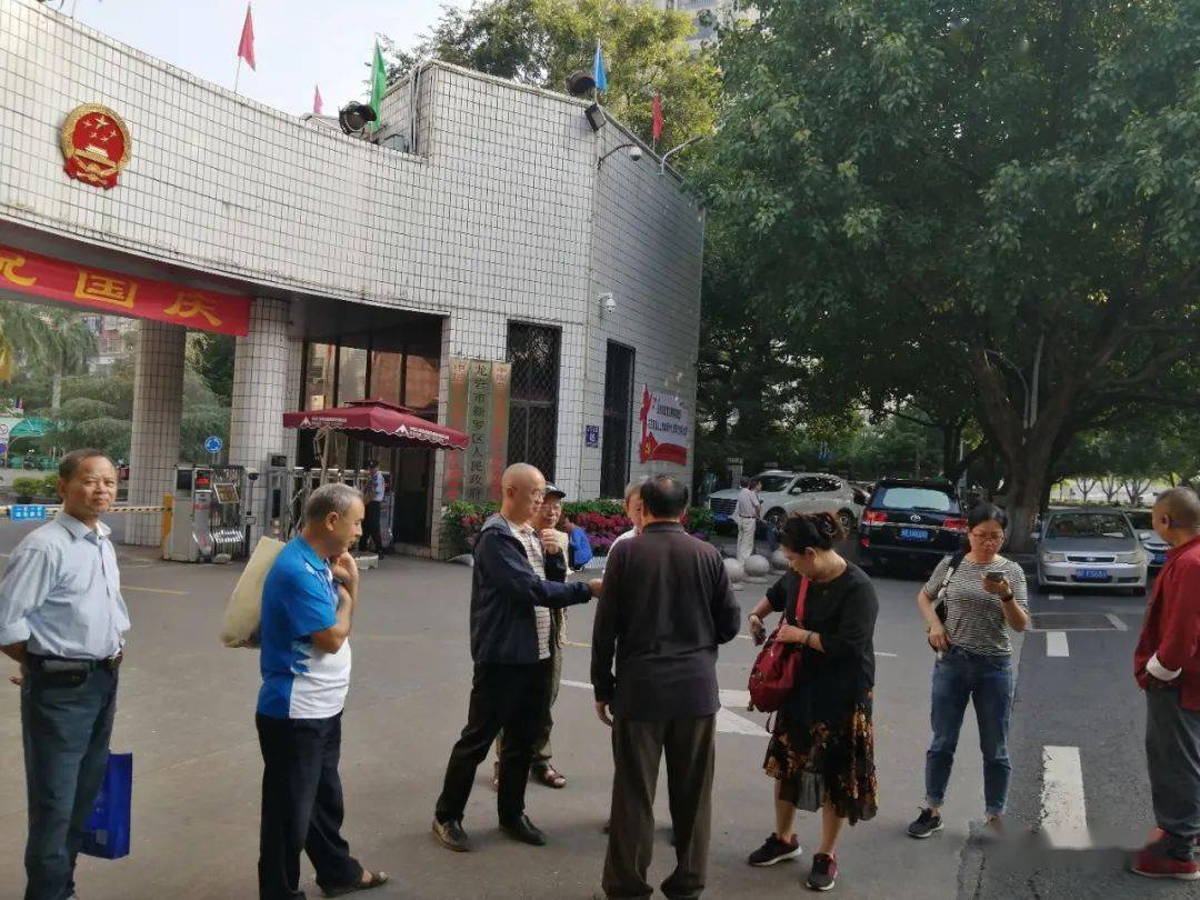 苏坂镇总人口_坂仔镇店面图片(3)
