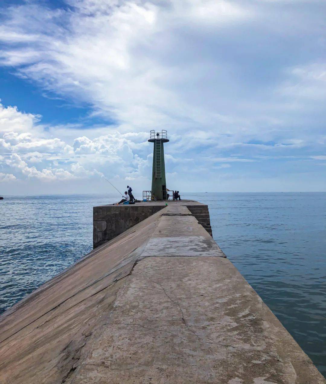 大墩海—迷情南海岸的灯塔海堤