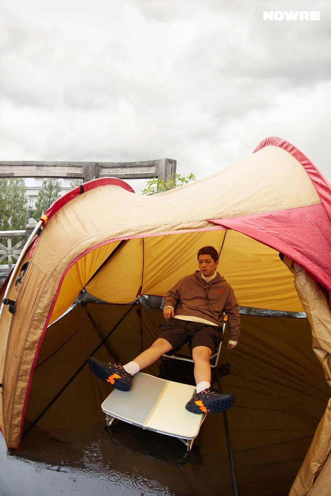 合作|赋予 ASICS 和 Chace 极强风格特质的，究竟是什么？