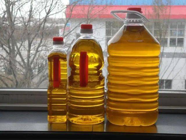 花生油能放多少时间 2e06376912a84d49ae59279f4b6b4f85.jpeg