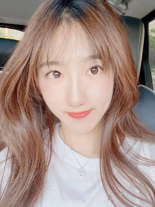 面膜|从内衣模特到老戏骨 如今她只能靠Angelababy搏关注？