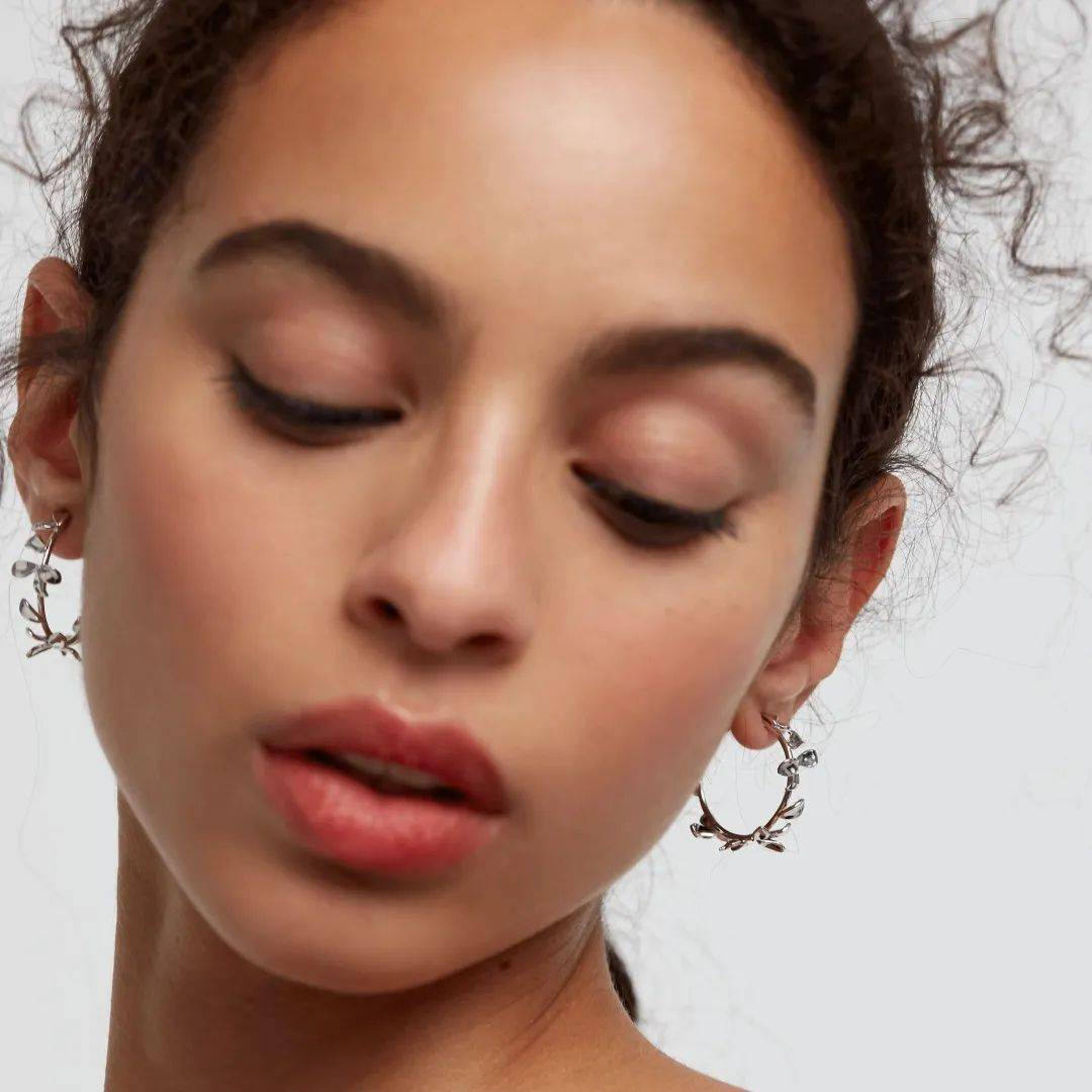 配饰|拉风派vs精致派?你pick哪一种配饰style?