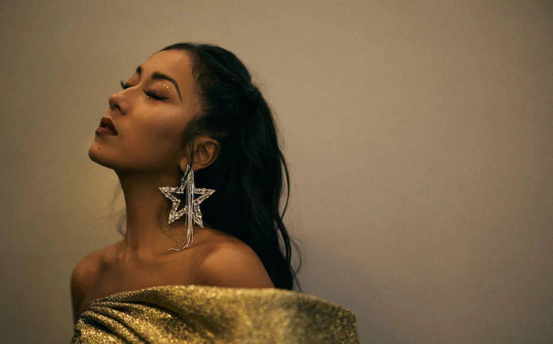 配饰|拉风派vs精致派?你pick哪一种配饰style?