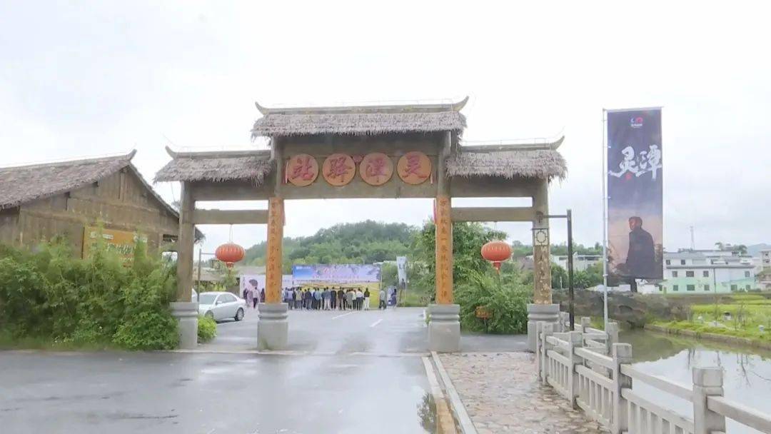 古巷孚中人口_中孚酒业价格图片